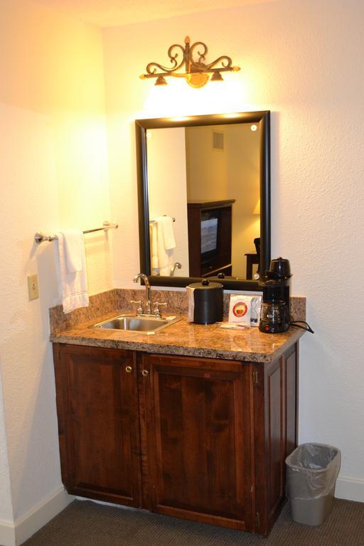 Jameson Inn & Suites Bowling Green Esterno foto