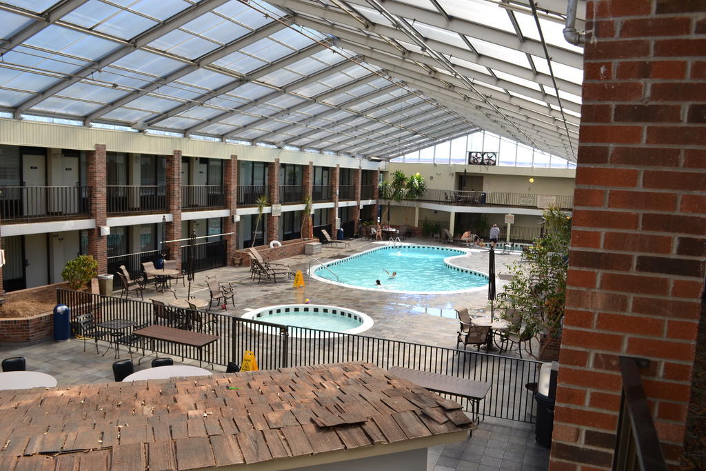 Jameson Inn & Suites Bowling Green Esterno foto